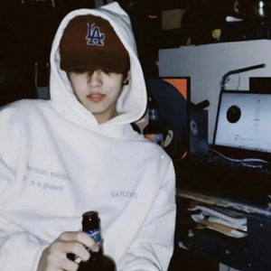 男人用注水器注进女人下面的视频
